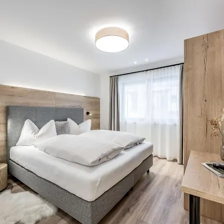 Alpenchalet Tirol-1 By Interhome * Λάνγκενφελντ