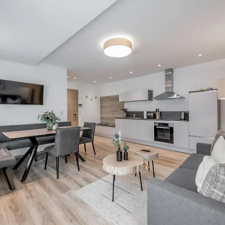公寓 Gartenapartment By Interhome